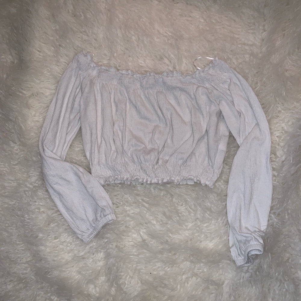 {SOLD} h&m long sleeve crop top